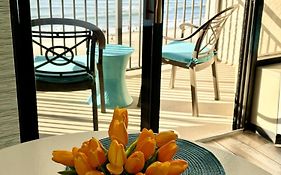 Sea La Vie Oceanfront Studio